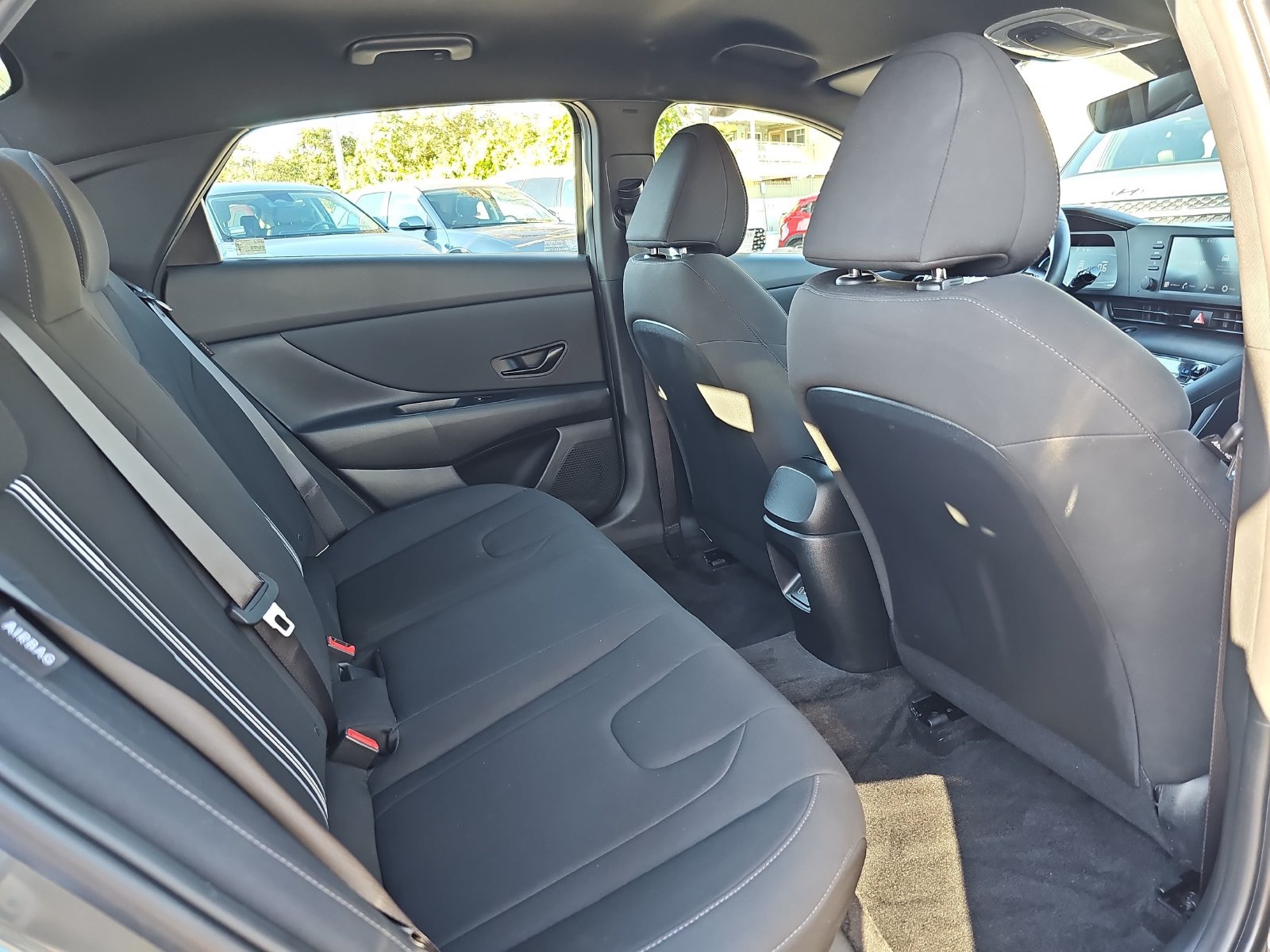 Certified 2025 Hyundai Elantra Sport FWD image 11