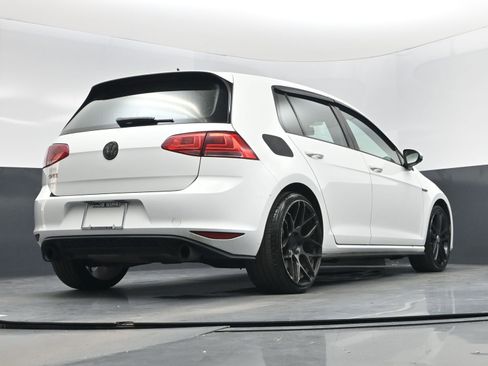 Used 2017 Volkswagen GTI S image 20