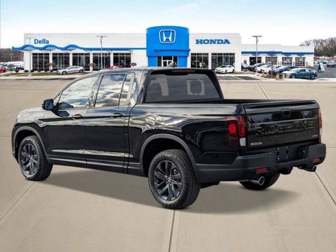 New 2026 Honda Ridgeline Sport image 4