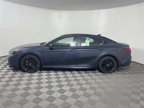New 2026 Toyota Camry SE AWD/4WD image 4