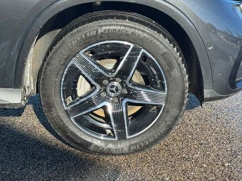 Used 2024 Mercedes-Benz GLC 300 4MATIC image 15