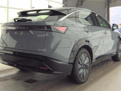 Used 2023 Nissan Ariya AWD image 4