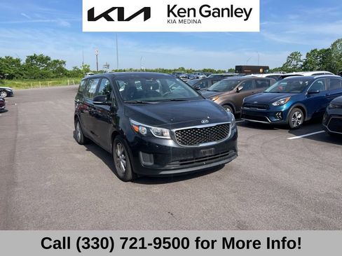 Used 2016 Kia Sedona L FWD image 3