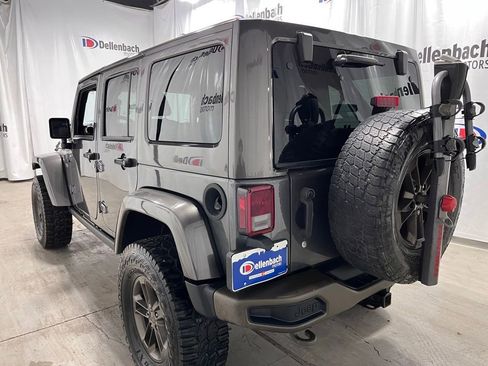 Used 2016 Jeep Wrangler Unlimited Sahara AWD/4WD image 4