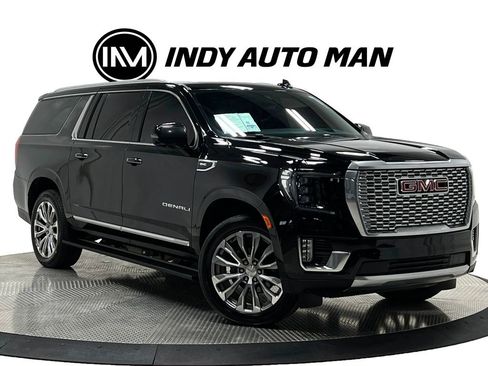 Used 2021 GMC Yukon XL Denali w/ Denali Premium Package AWD/4WD image 2