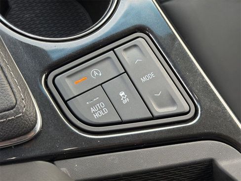 Certified 2024 Cadillac CT4 Luxury w/ Sun And Sound Package image 17