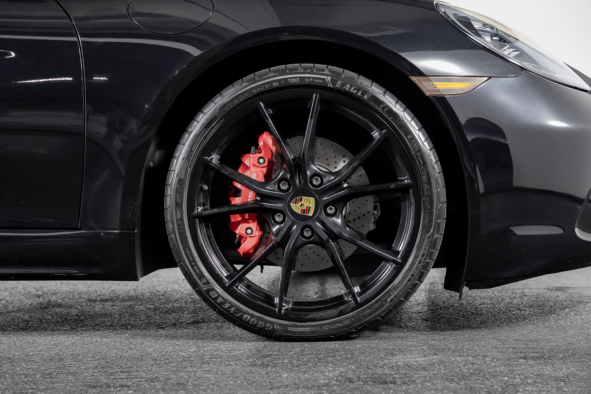 Used 2018 Porsche 718 Cayman S RWD image 33
