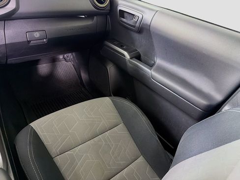 Used 2023 Toyota Tacoma TRD Off-Road image 26