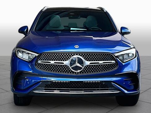 Used 2023 Mercedes-Benz GLC 300 image 4
