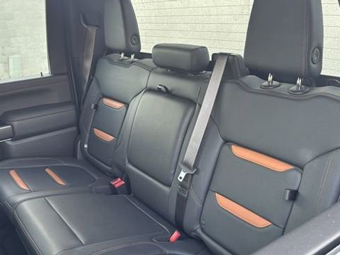 Used 2022 GMC Sierra 2500 AT4 w/ Gooseneck/5TH Wheel Package image 35