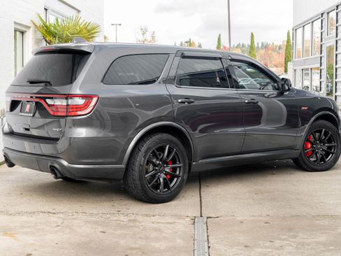 Used 2018 Dodge Durango SRT w/ SRT Interior Appearance Group image 7