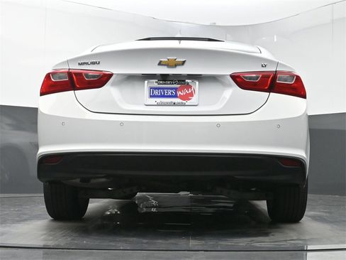 Used 2024 Chevrolet Malibu LT image 26