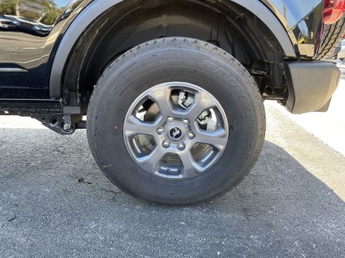 New 2025 Ford Bronco Big Bend image 9