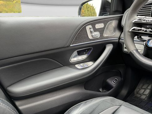 Used 2024 Mercedes-Benz GLE 53 AMG 4MATIC Coupe image 12