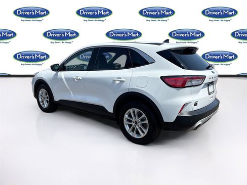 Used 2022 Ford Escape SE w/ Cold Weather Package FWD image 5