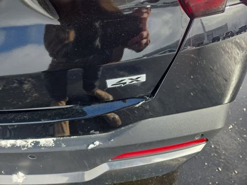 Used 2024 Kia Sorento S image 10