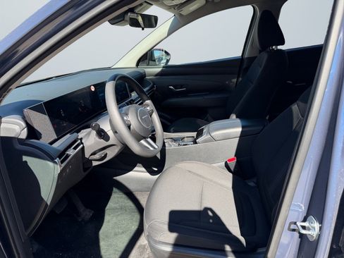 Certified 2025 Hyundai Tucson SEL image 11