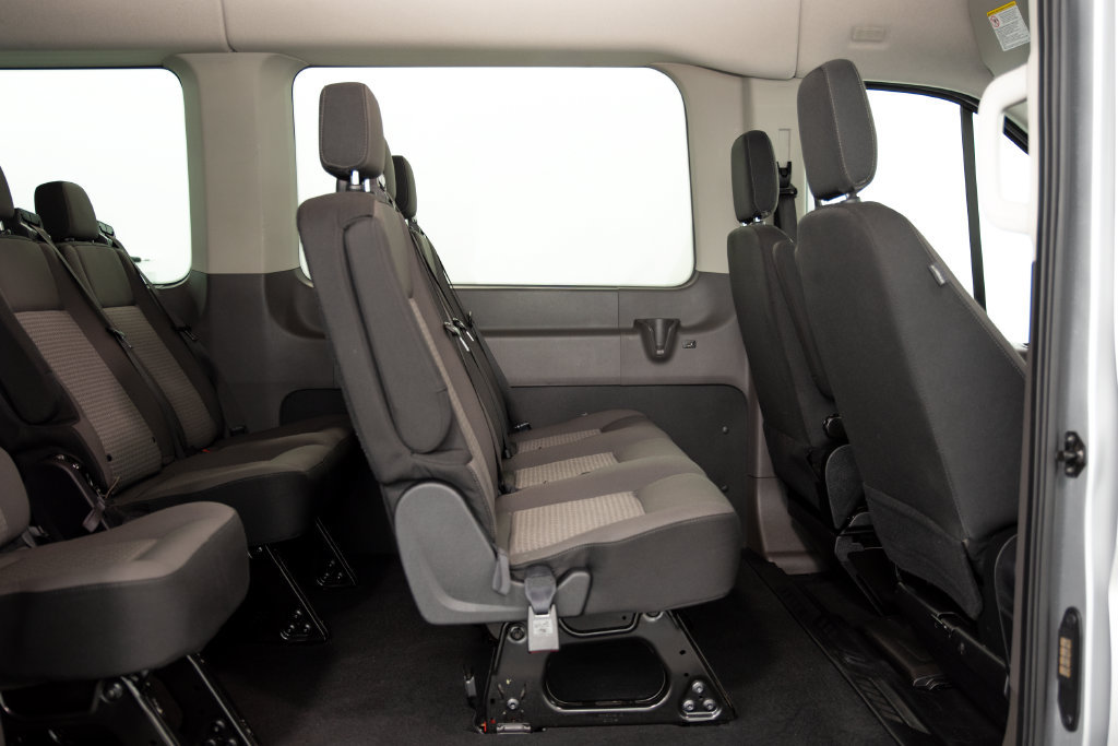 Used 2025 Ford Transit 350 XLT RWD image 11
