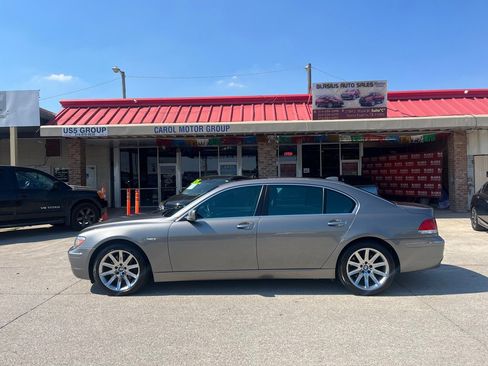 Used 2006 BMW 750Li image 11