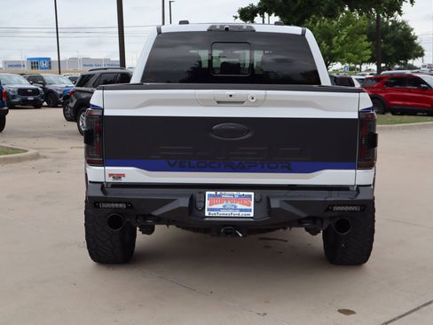 Used 2022 Ford F150 Raptor w/ Equipment Group 801A High AWD/4WD image 6