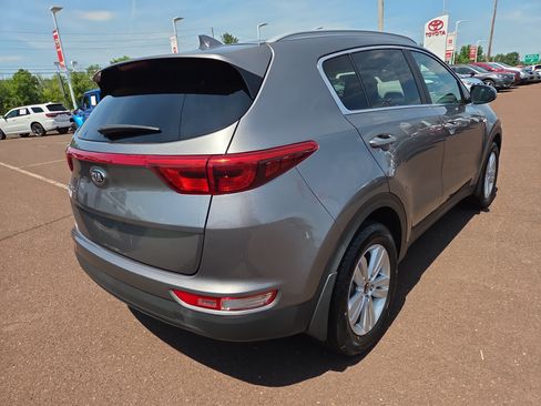 Used 2019 Kia Sportage LX w/ LX Popular Package AWD/4WD image 3