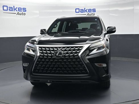 Used 2021 Lexus GX 460 Premium w/ Premium Package AWD/4WD image 2
