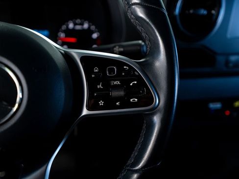 Used 2019 Mercedes-Benz Sprinter 170 image 21