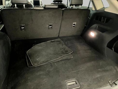 Used 2023 Ford Edge SEL w/ Convenience Package image 33