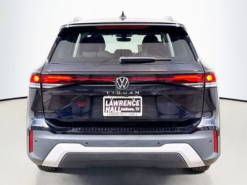 New 2026 Volkswagen Tiguan S FWD image 4