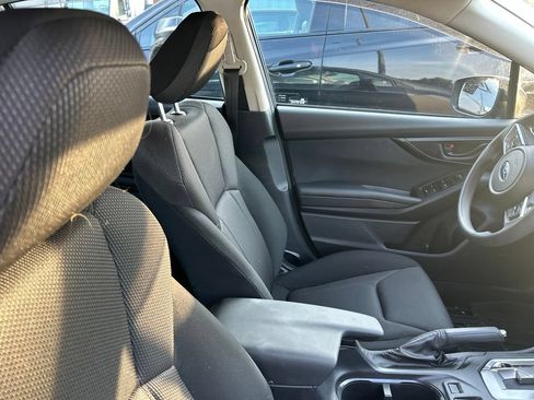 Used 2019 Subaru Impreza 2.0i Premium AWD/4WD image 10