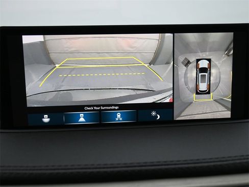 Used 2023 Acura MDX SH-AWD w/ Advance Package image 14