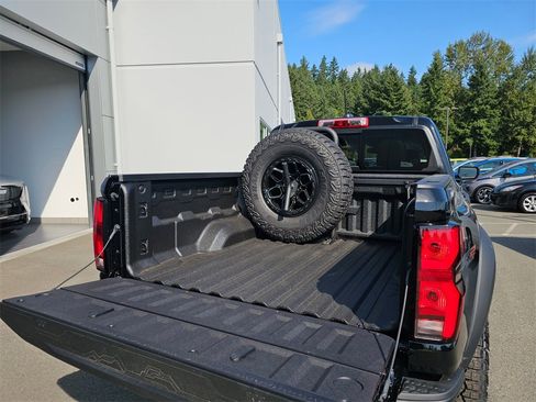 New 2026 Chevrolet Colorado ZR2 w/ ZR2 Bison Edition image 16