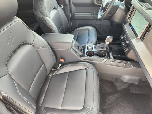 New 2026 Ford Bronco Outer Banks AWD/4WD image 15
