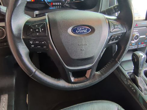 Certified 2019 Ford Explorer Limited w/ Class III Trailer Tow Package FWD image 30