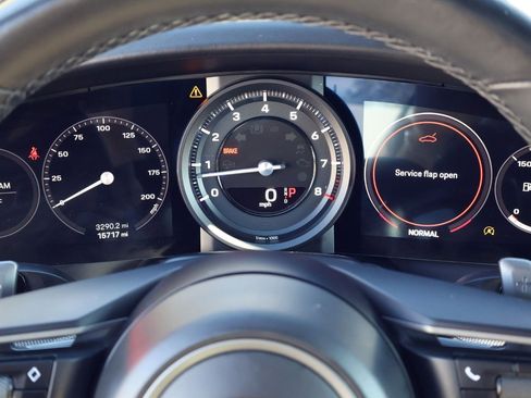 Certified 2022 Porsche 911 Carrera image 16