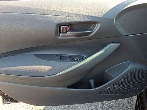 Certified 2025 Toyota Corolla LE FWD image 13