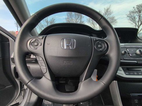 Used 2014 Honda Accord Sport image 21