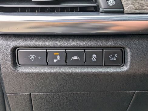 Used 2022 Kia Telluride EX image 13