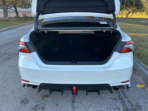 Used 2023 Toyota Camry XSE image 10