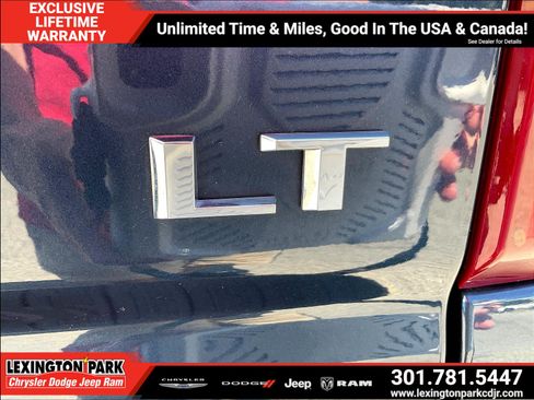Used 2022 Chevrolet Silverado 1500 LT AWD/4WD image 24