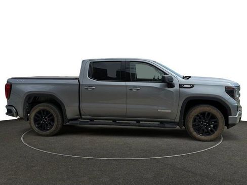 Used 2025 GMC Sierra 1500 Elevation AWD/4WD image 7