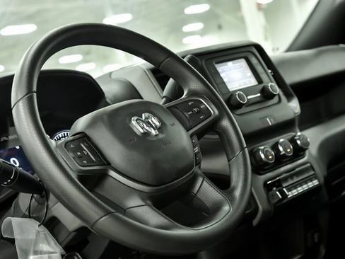 Used 2023 RAM 3500 Tradesman image 11