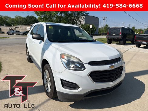 Used 2017 Chevrolet Equinox LS FWD image 1
