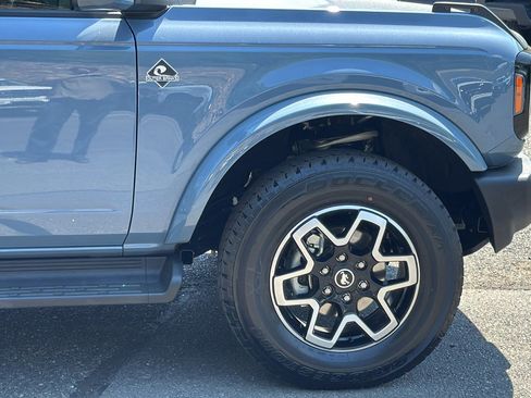 Certified 2025 Ford Bronco Outer Banks AWD/4WD image 10