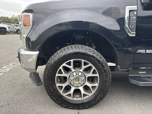 Used 2020 Ford F350 Lariat w/ Lariat Value Package AWD/4WD image 18