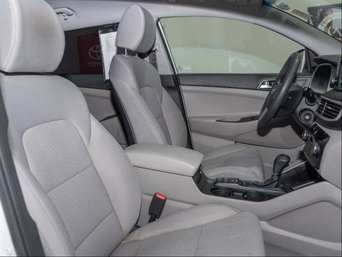 Used 2020 Hyundai Tucson SE image 20