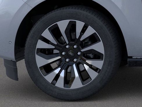 New 2026 Ford Expedition Max Platinum w/ Driver's Package image 19