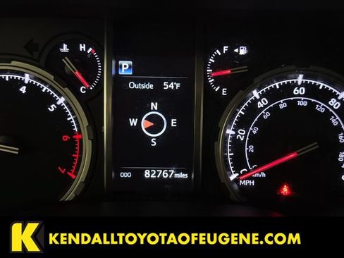 Used 2021 Toyota 4Runner TRD Off-Road Premium AWD/4WD image 13