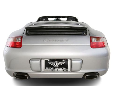 Used 2006 Porsche 911 Carrera RWD image 10