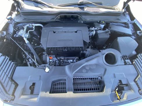 Used 2025 Honda Pilot Touring image 27